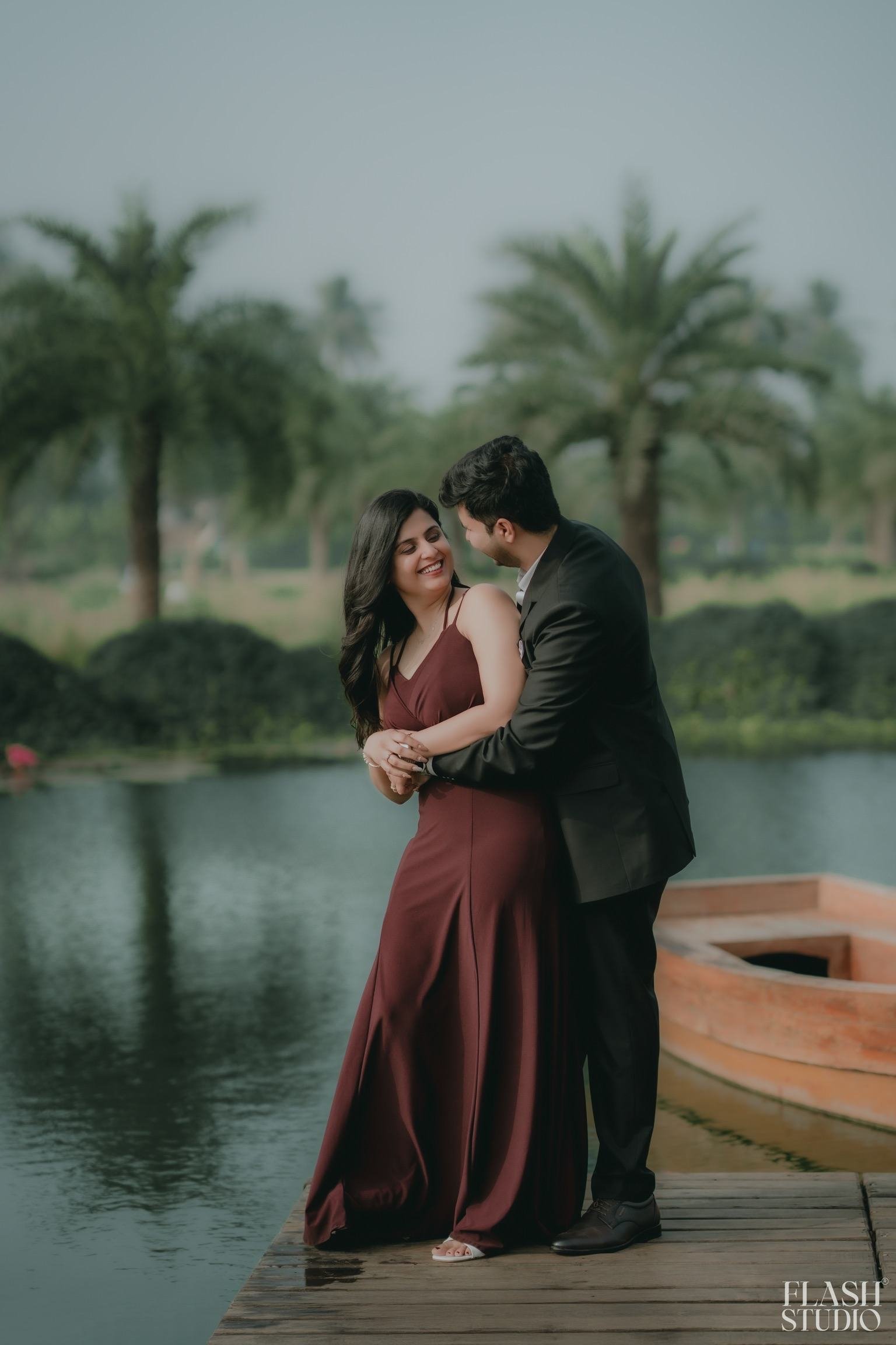 Abhi and Rima photography by Flash Studio